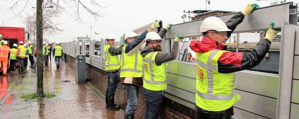 De Hoogwaterbrigade aan het werk (bron: WDODelta)