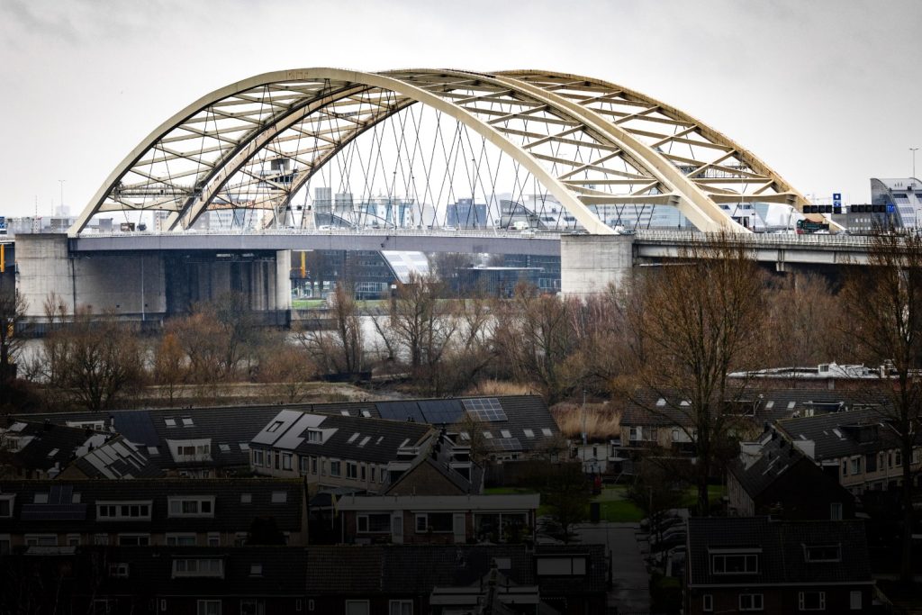 van brienenoordbrug instortingsgevaar