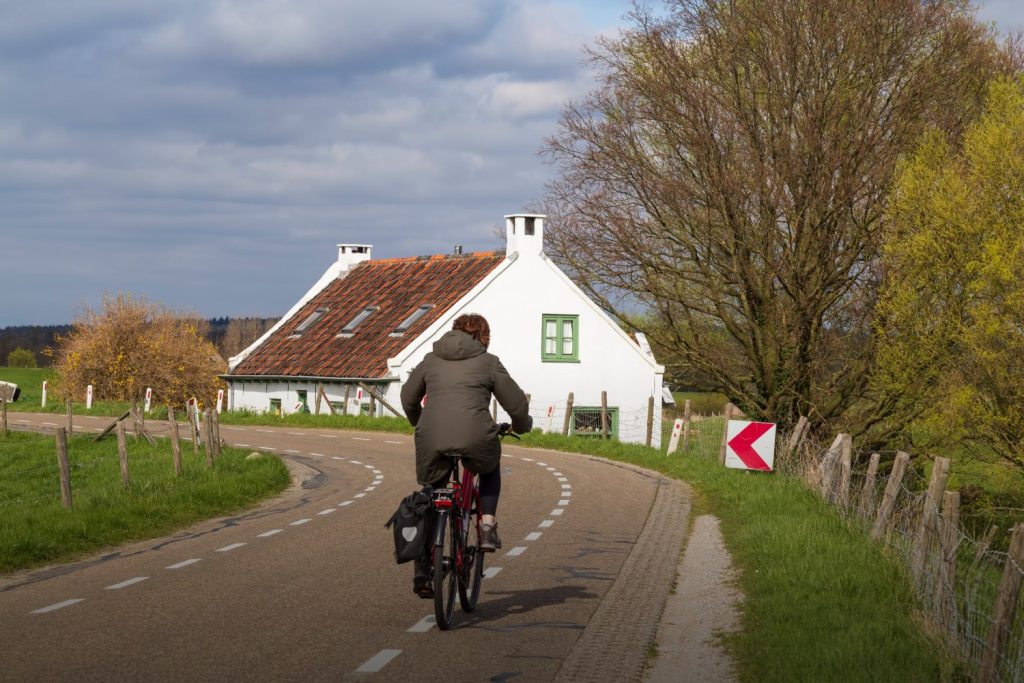 dijkwegen fietsers onveilig