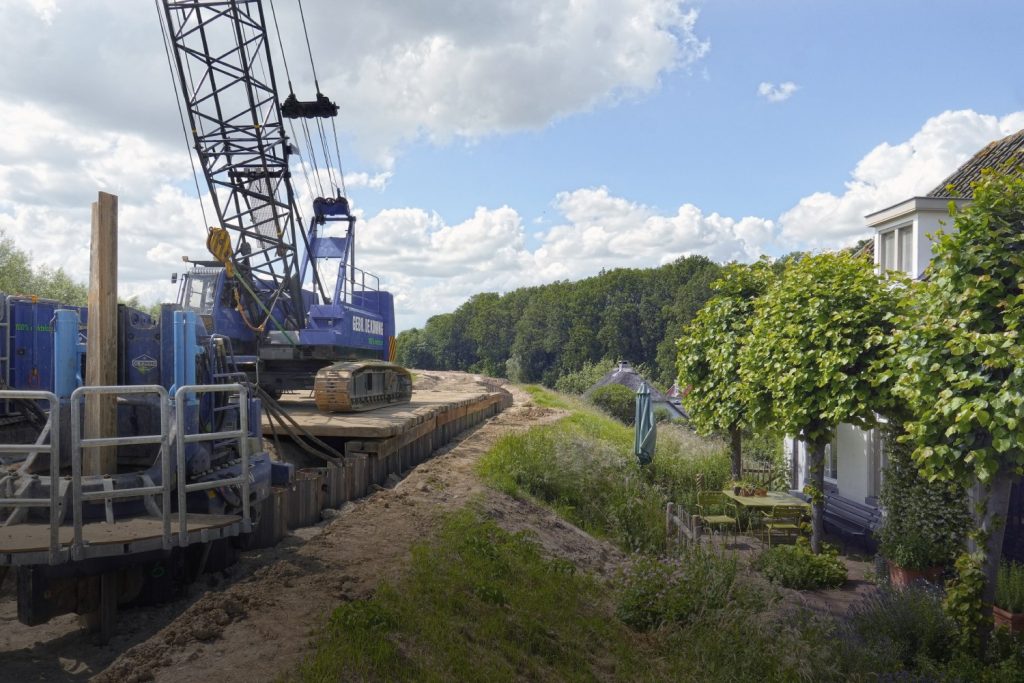 elektrische rupskraan emissieloos materieel