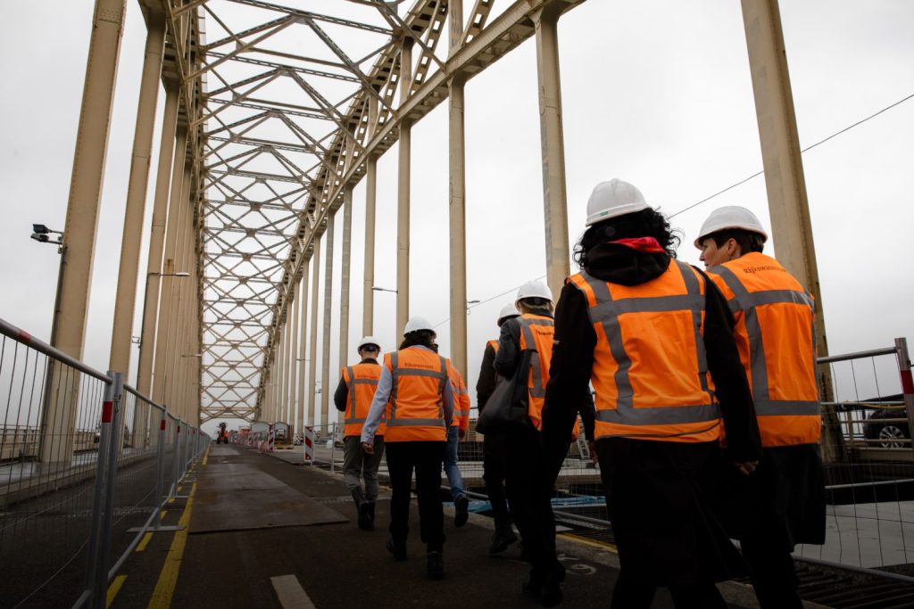 waalbrug megacontract onderhoud bruggen