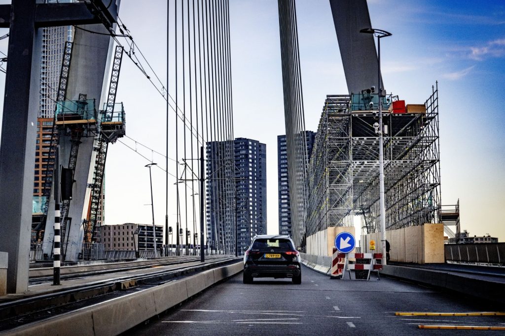 erasmusbrug onderhoud werkzaamheden