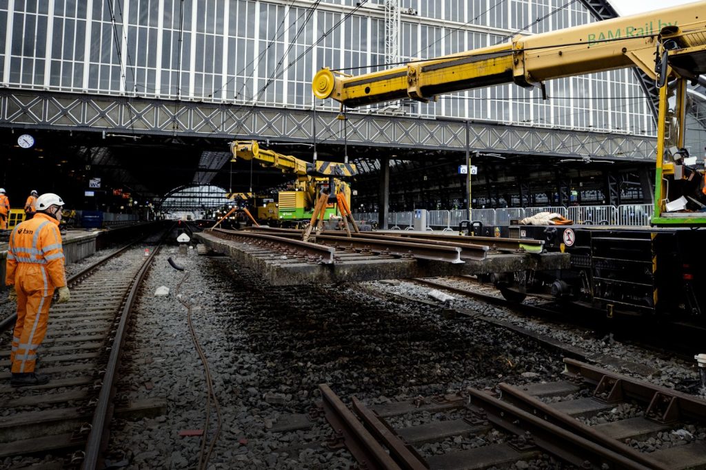 werkzaamheden-megaklus-amsterdam-centraal