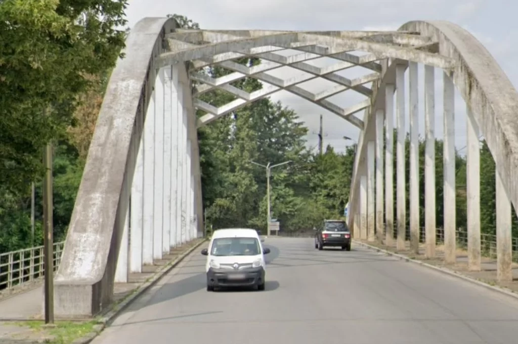 brug roux charleroi